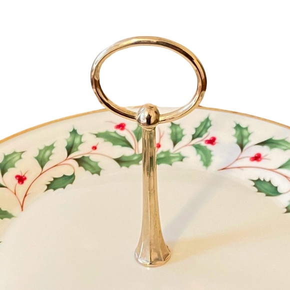 Lenox Dimension Collection Holiday 1-Tiered Holly Berry Porcelain Server - Picture 4 of 6